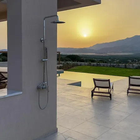 Blue Sky Villas Arkalochori Exterior photo