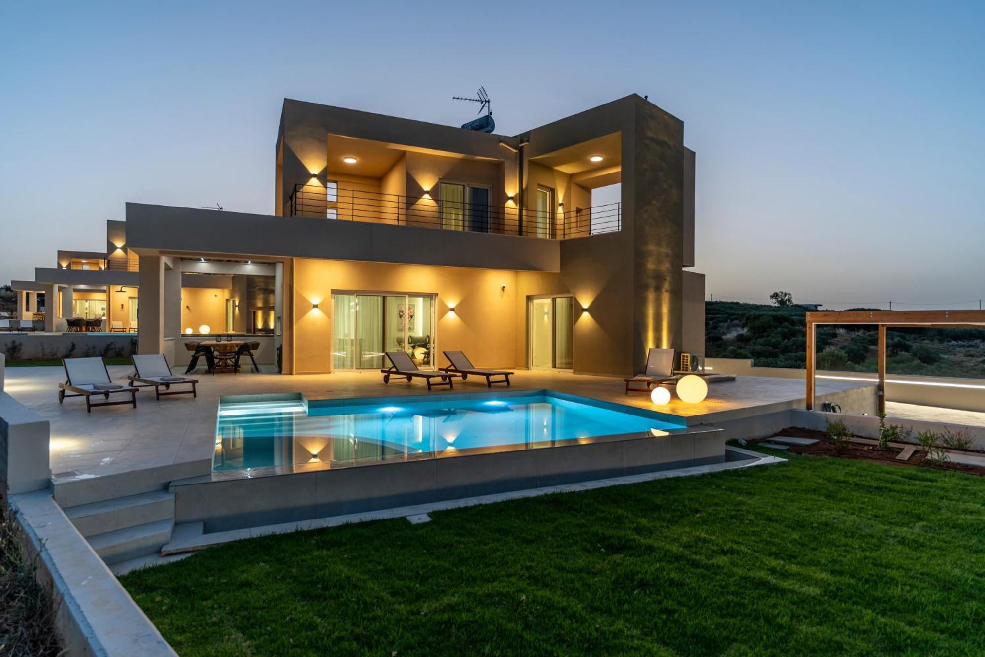 Blue Sky Villa *